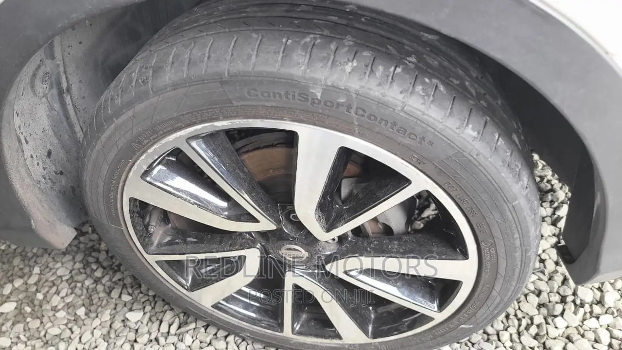 Nissan Qashqai 2016 White