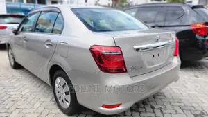 Toyota Axio 2016 Silver