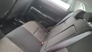 Mitsubishi RVR 2017 Silver