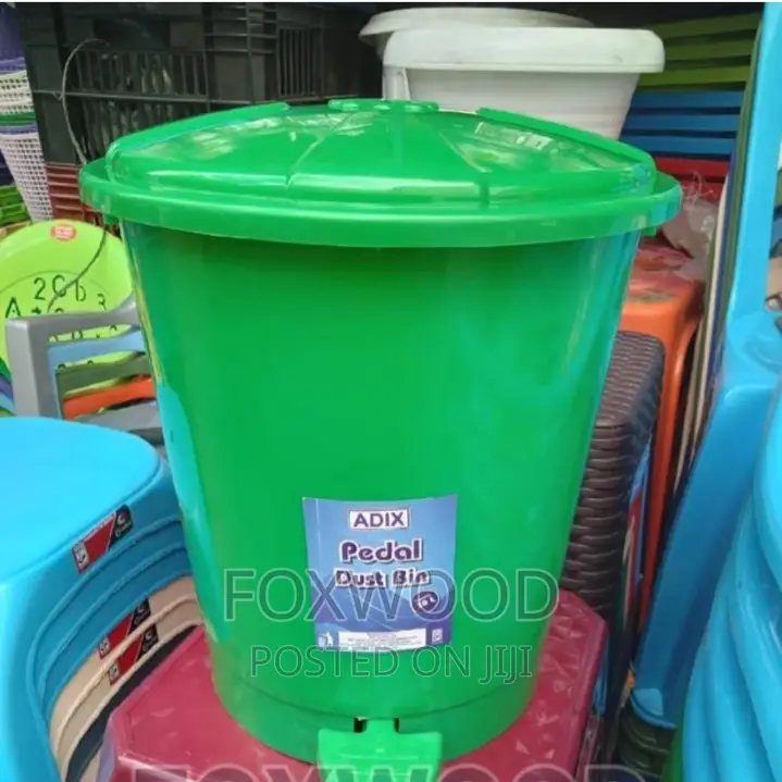 Pedal Dustbin 10ltrs
