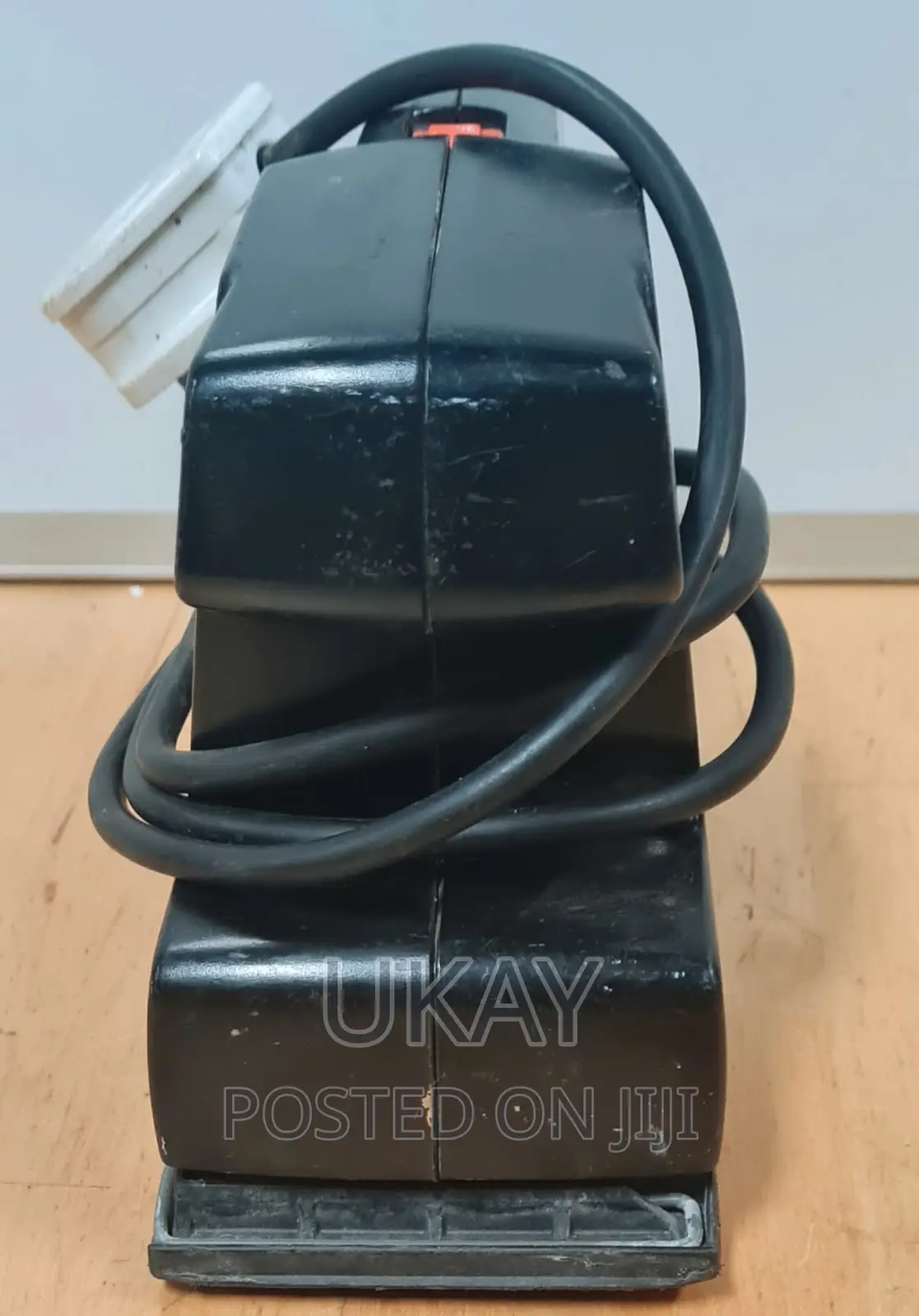 Black Decker ORBITAL Sander.
