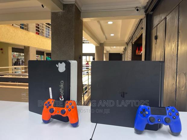 Ps4 Slim Console Chipped With 8 Games - thumbnail 2