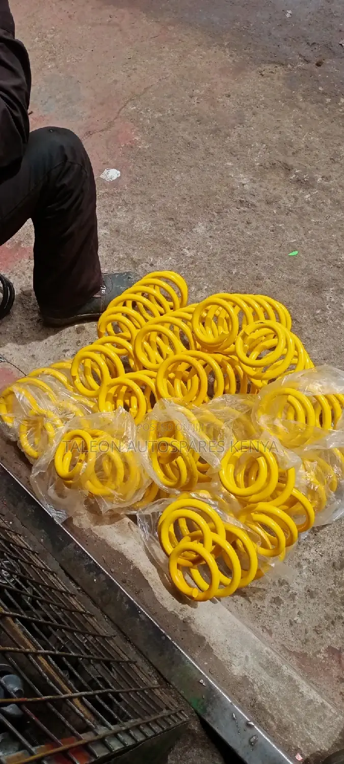 Golf Variant Monroe Rear Heavy Duty Springs