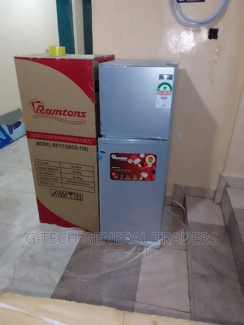 Ramtons Rf/173 Double Door Refrigerator 128l Silver