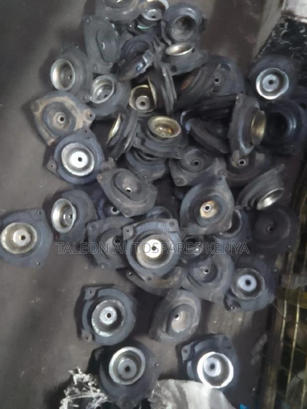 Nissan Tiida,Nissan Note, Wingroad Shock Mountains - main view