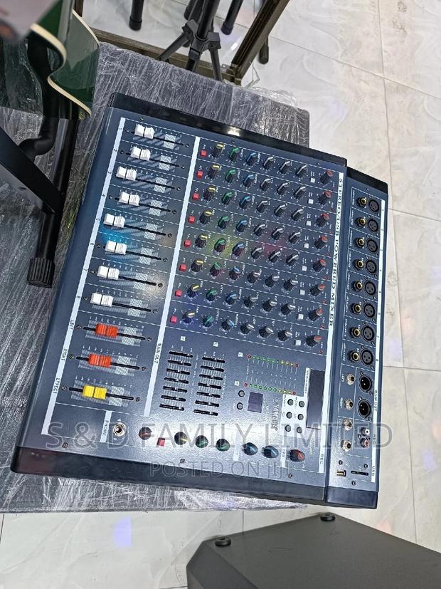 Yamaha 8 Channels YA802 USB Powered Mixer - thumbnail 2