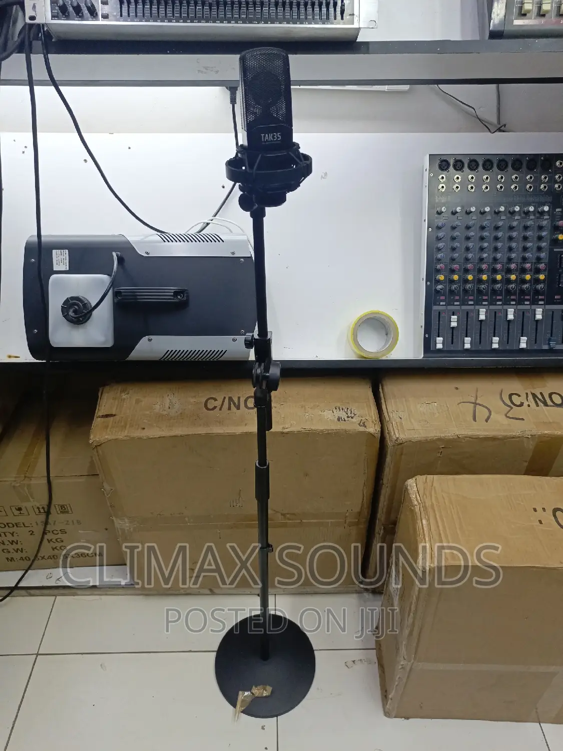 Studio Condenser Microphone Takister 35