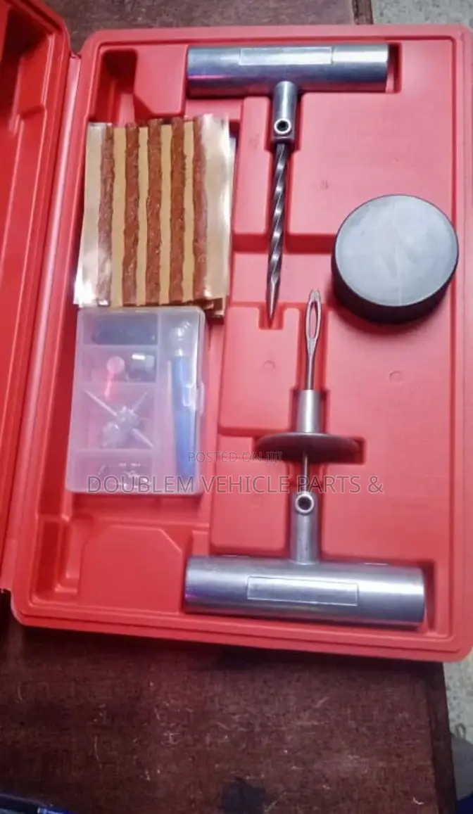 Tyre/Tire Repair Kit Universal Assorted Tire Types, Vehicles
