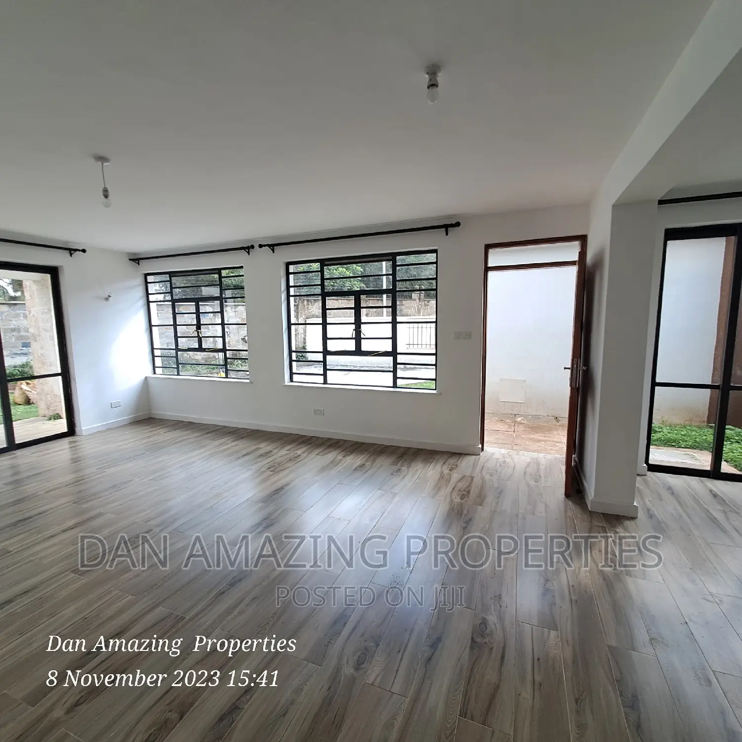 5bdrm Townhouse/Terrace in South C for sale