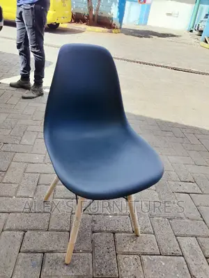 Eames Chairs Eames Chairs Eames Chairs Eames Chairs Eames