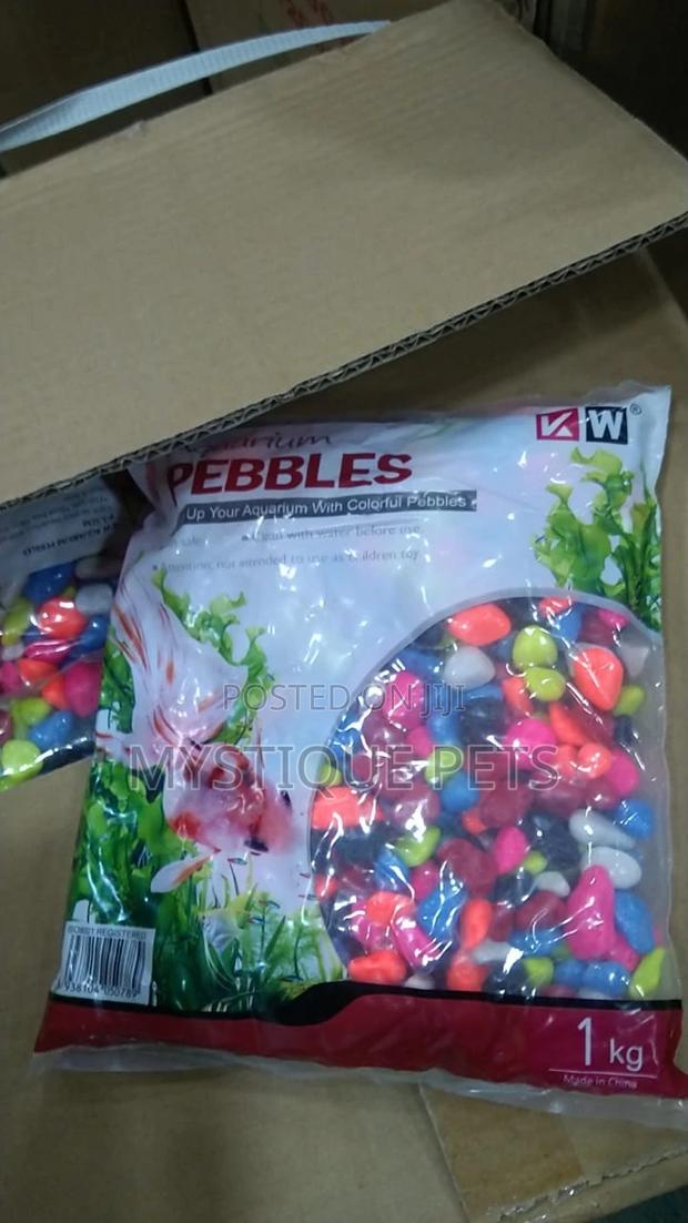 Pebbles / Gravels - main view