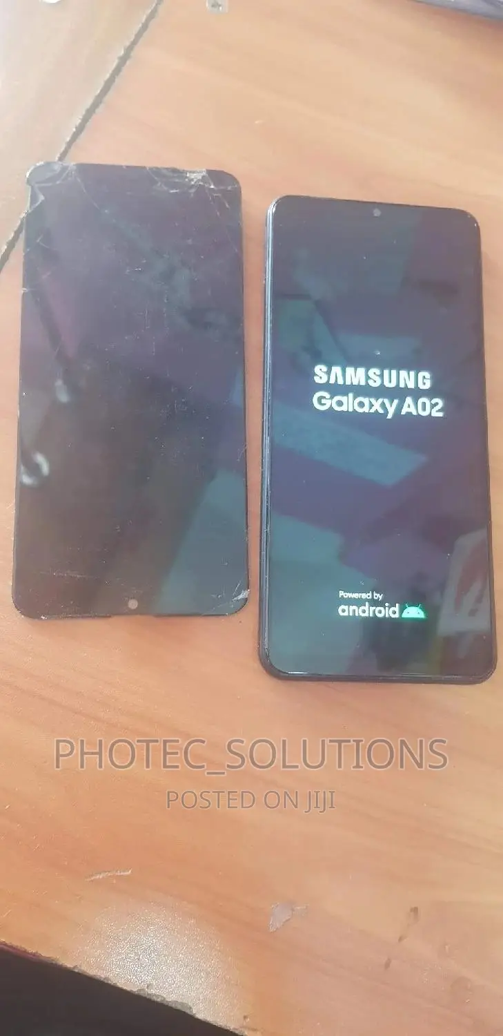 Smartphone Repair (Done as You Wait)