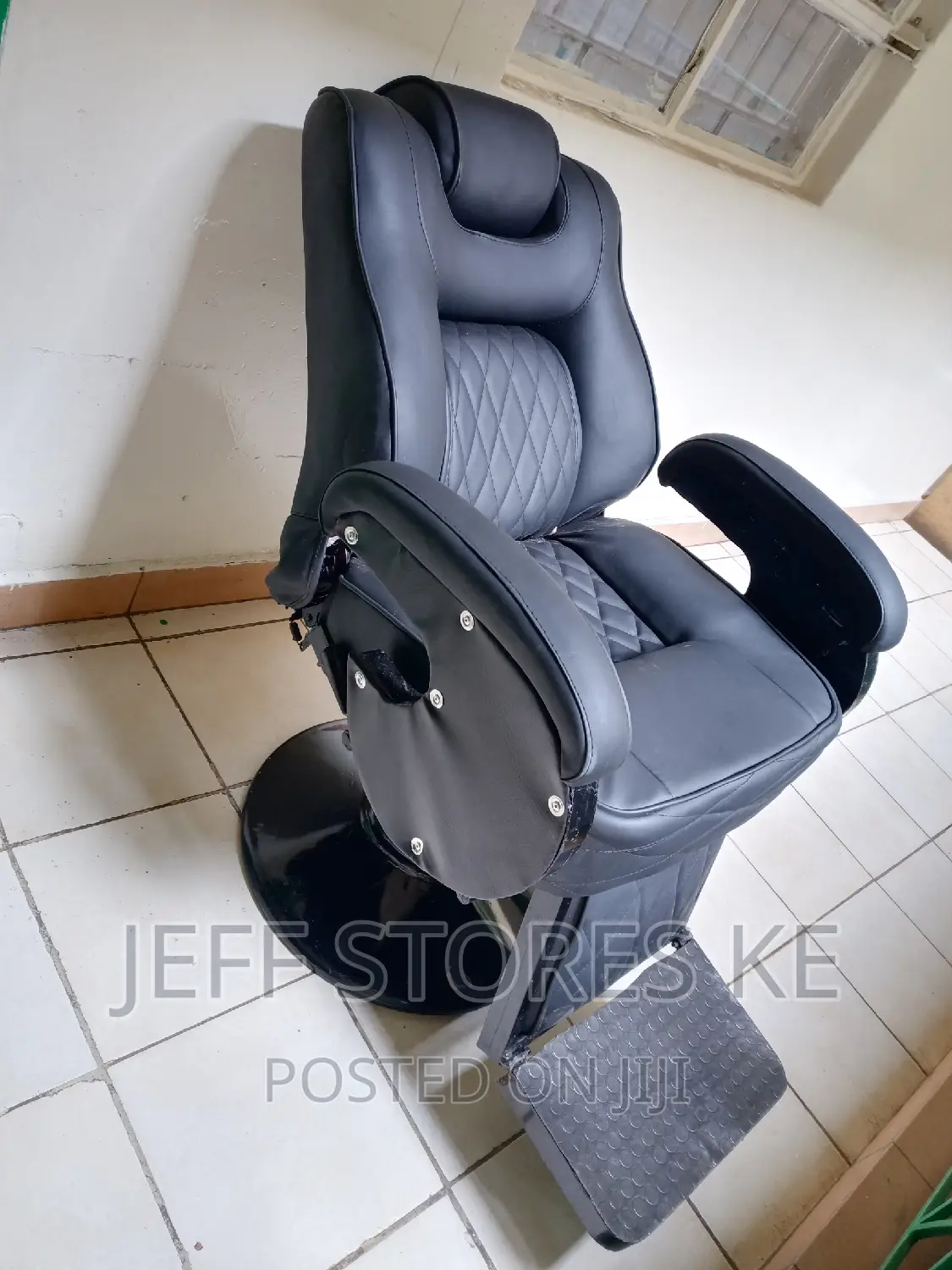 Reclining Local Jumbo Barber Seats