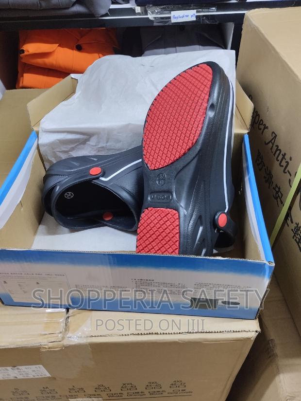 Safety Clogs - thumbnail 2