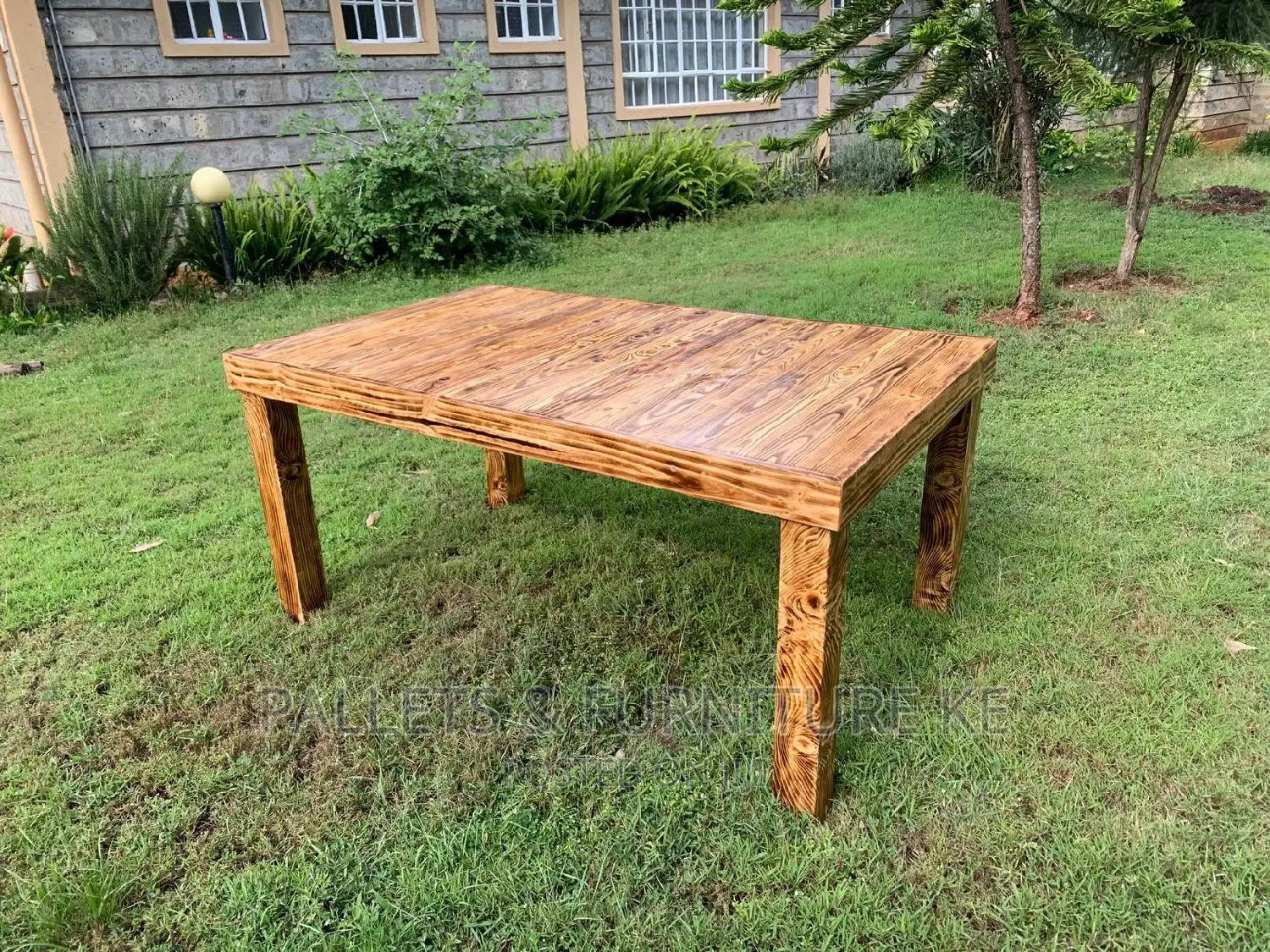 Pallet Table