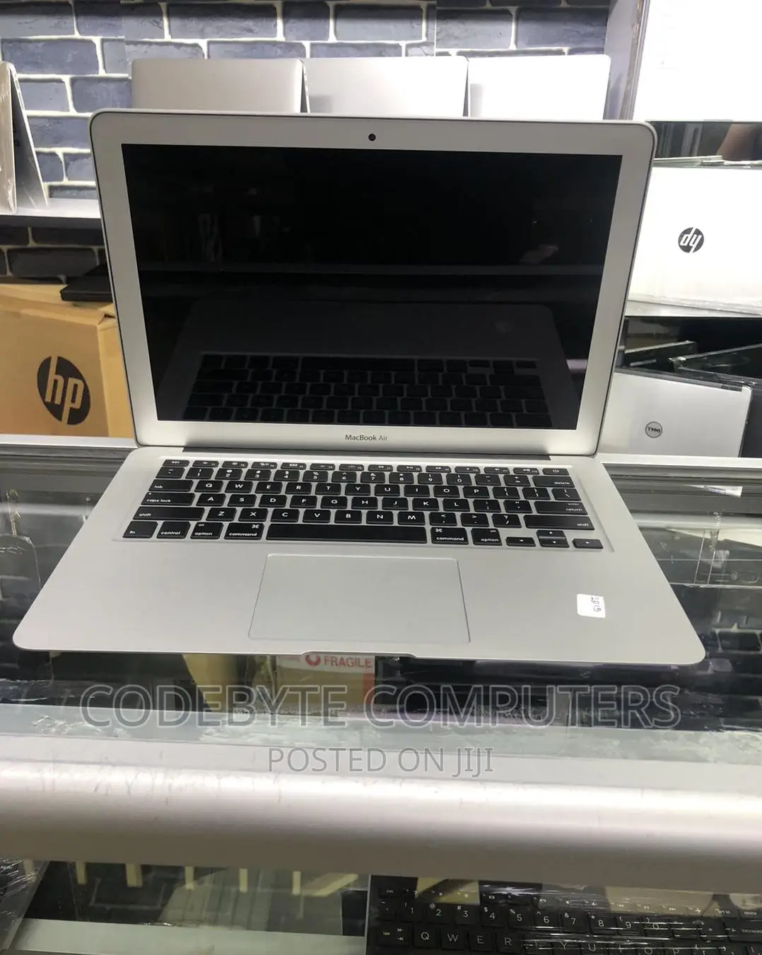 Laptop Apple MacBook Pro 2017 16GB Intel Core I7 SSD 500GB