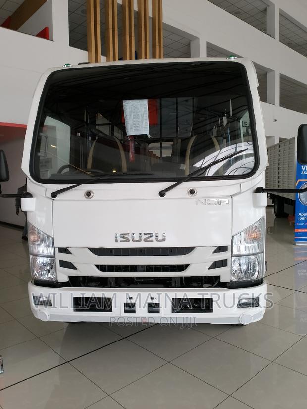 New Isuzu Std 4240 2023 White - main view