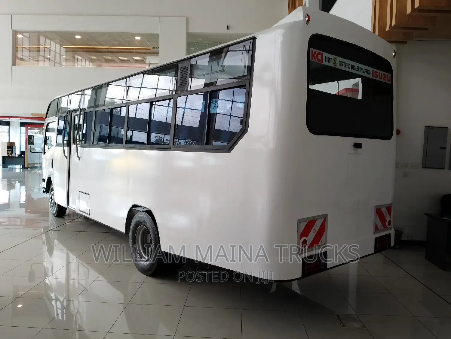 New Isuzu Std 4240 2023 White