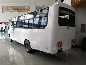 New Isuzu Std 4240 2023 White