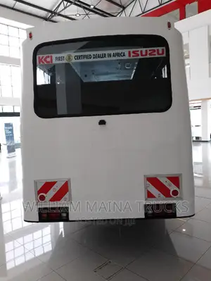 New Isuzu Std 4240 2023 White