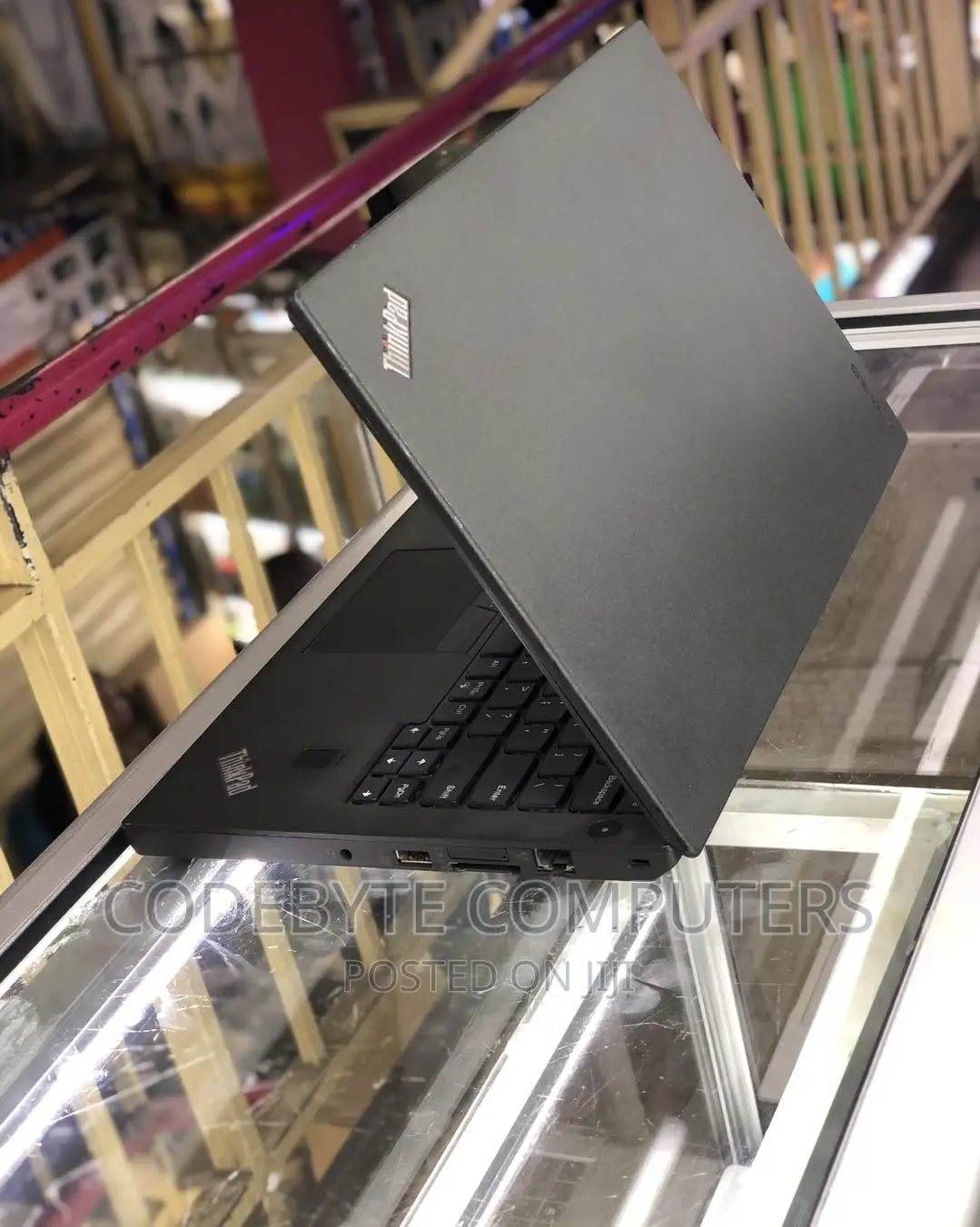 Laptop Lenovo ThinkPad X270 8GB Intel Core I7 SSD 256GB
