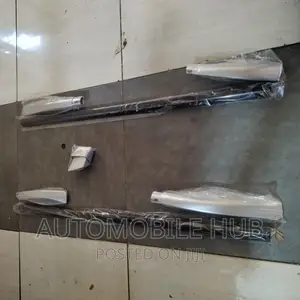 Black and Silver Universal Car Roof Rails Car Roof Racks