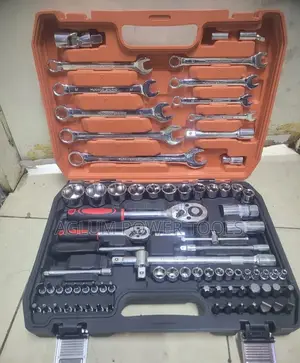 82 Pieces Socket Mechanical Tool Set