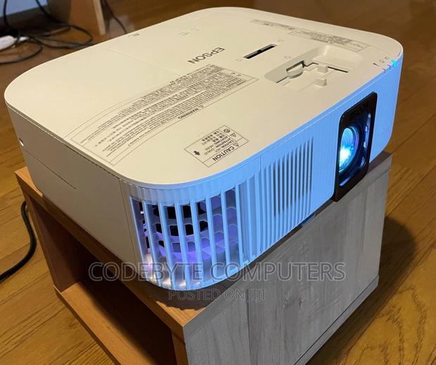 Epson EH-TW6250 PRO-UHD 2,800 Lumen Android TV Projector - main view