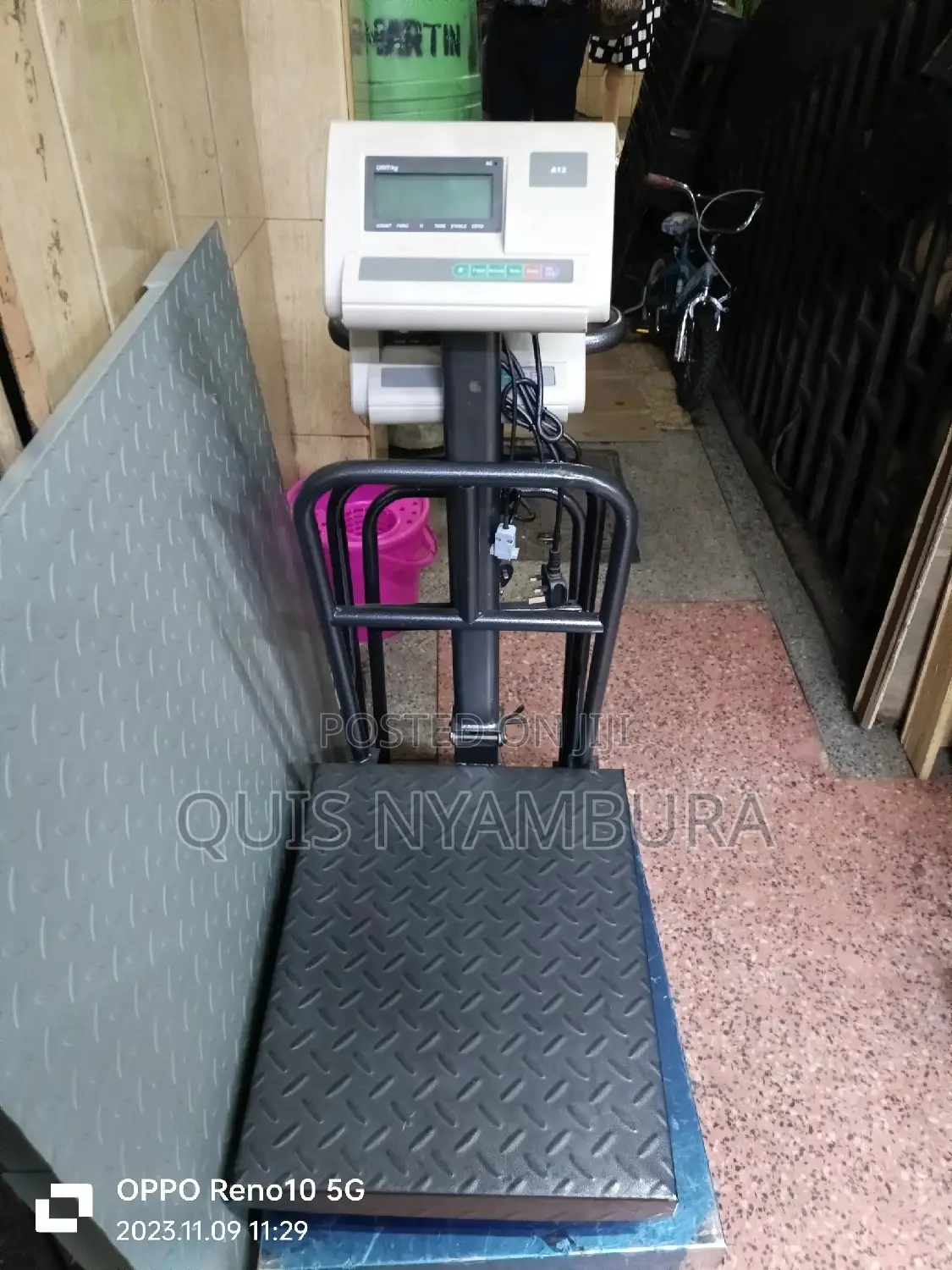 300kg Digital Weighing Scale A12