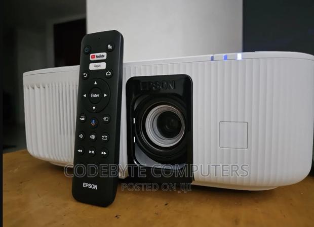Epson EH-TW6150 PRO-UHD 2,800 Lumen Projector - main view