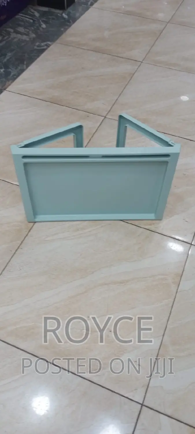 Foldable Plastic Laptop / Breakfast Desk