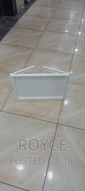 Foldable Plastic Laptop / Breakfast Desk