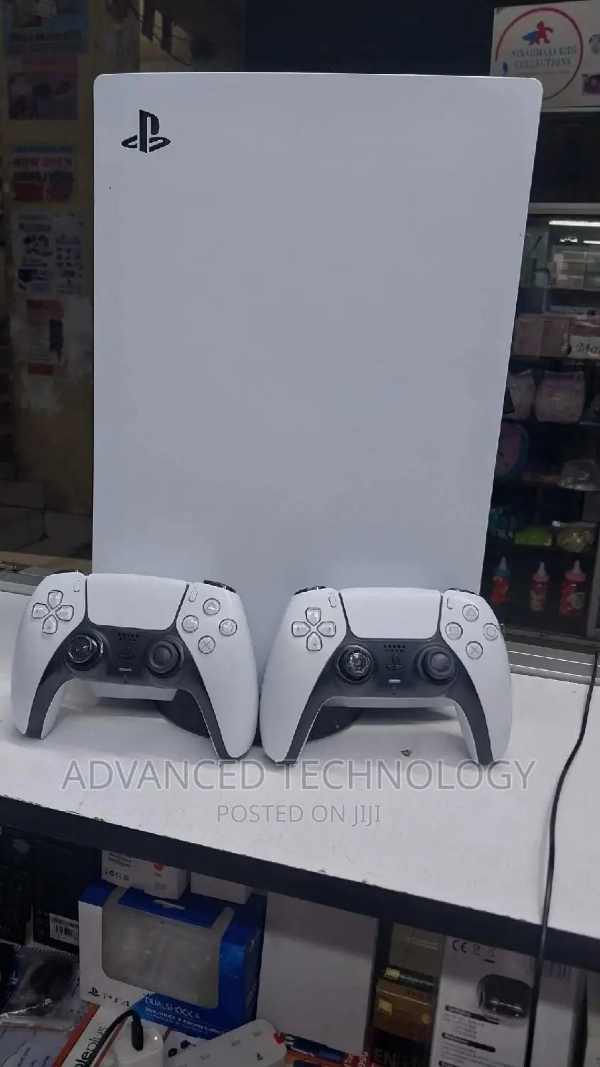 Ps5 Used With 2 Pads Standard Edition