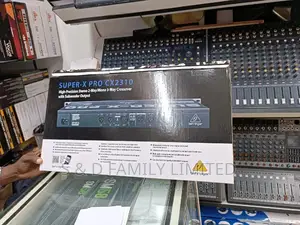 Super-X Pro CX2310 Crossover Behringer