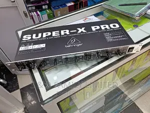 Super-X Pro CX2310 Crossover Behringer