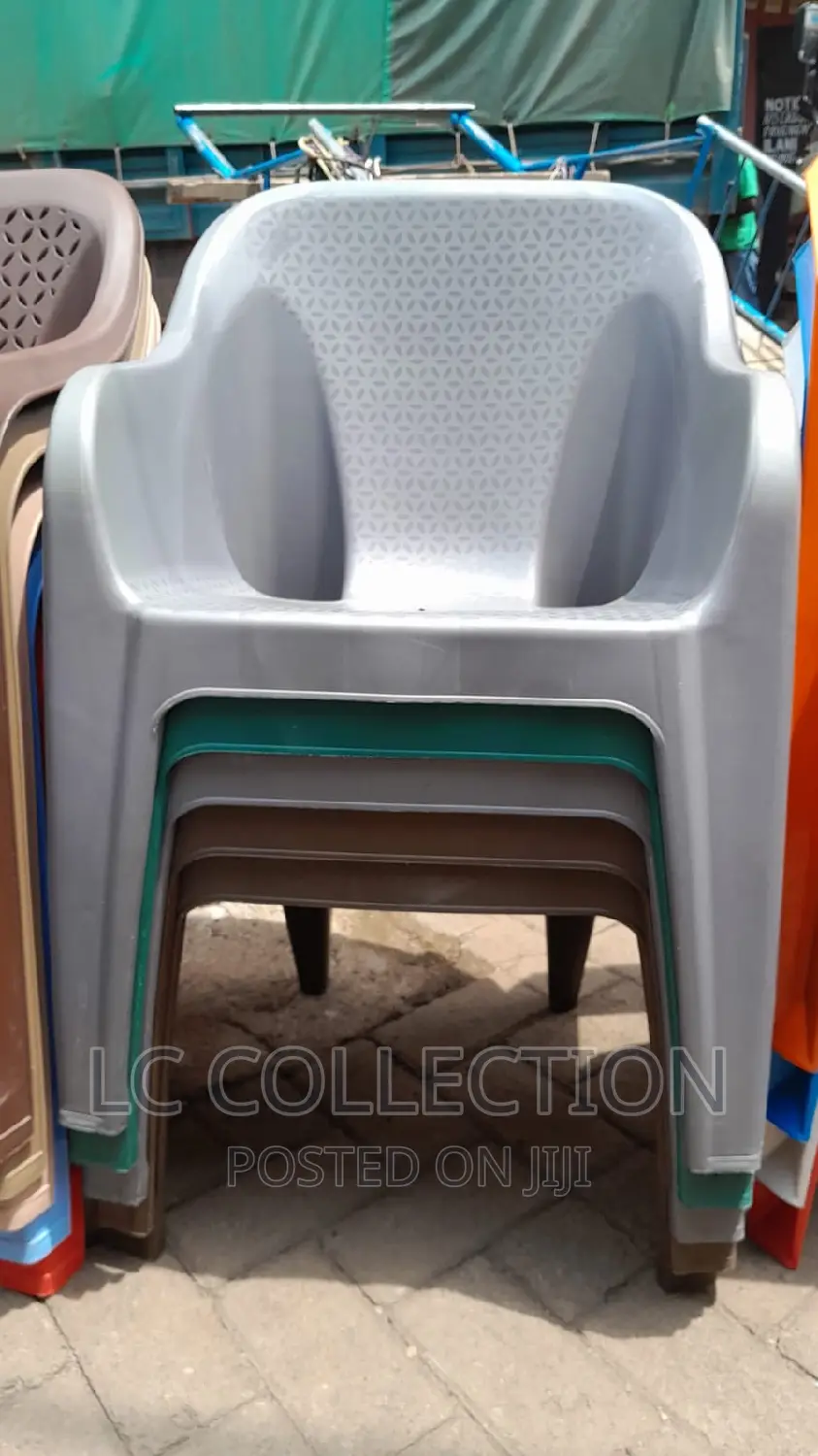 Please Chair
