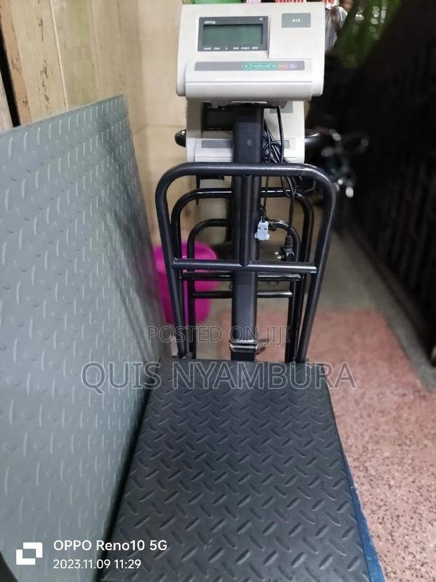 300kg Digital Weighing Scale A12. - thumbnail 2