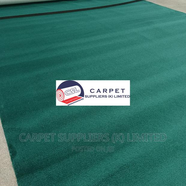 Green Wall to Wall Carpet - main view