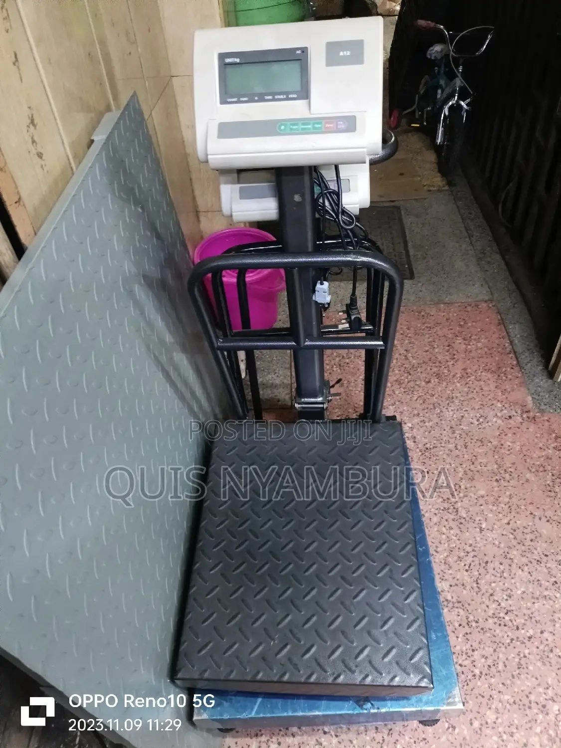 A12 Digital Scale 300kgs