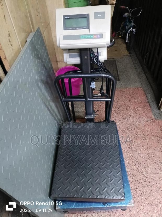 A12 Digital Scale 300kgs - thumbnail 2
