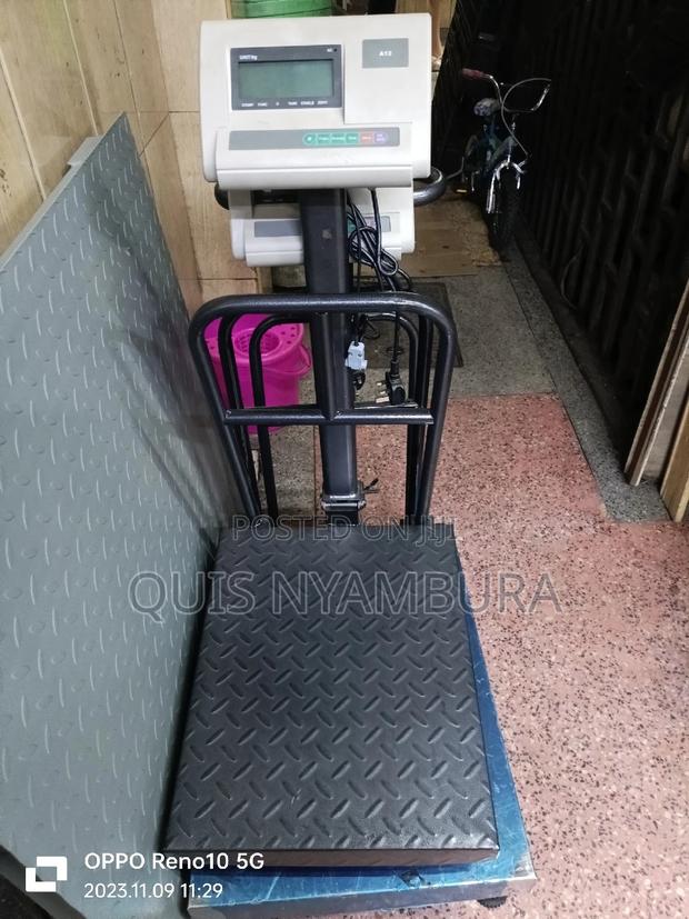 A12 Digital Scale 300kgs - thumbnail 3