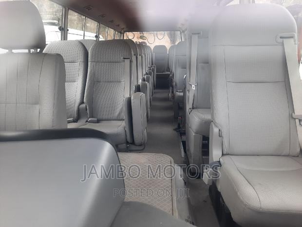 Toyota Coaster 2015 White - thumbnail 8
