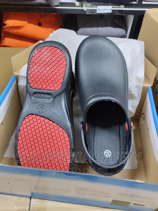 Chef Crocs - main view