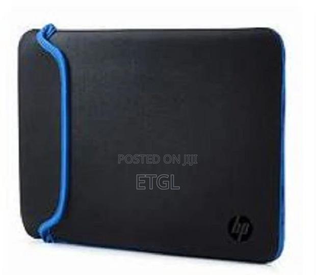 ,HP Black/Blue Neoprene Sleeve 15.6" - V5C31AA