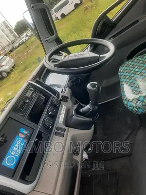 Mitsubishi Canter