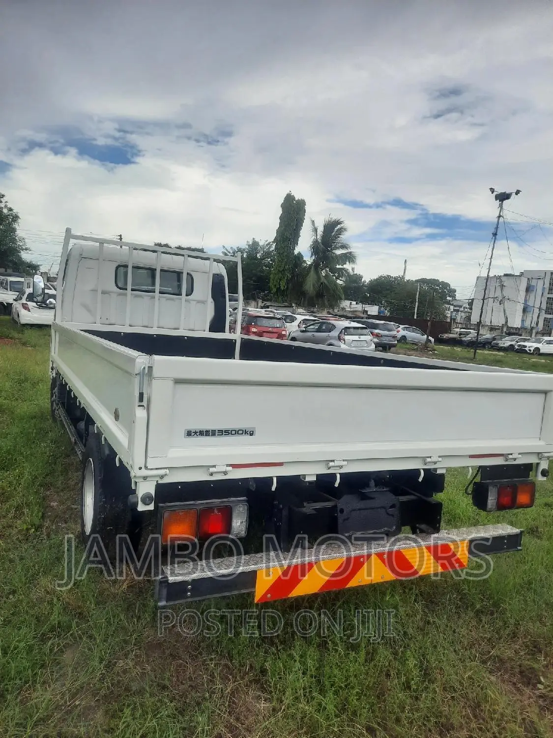Mitsubishi Canter