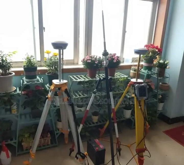 Generic Aluminum Tripod Stand