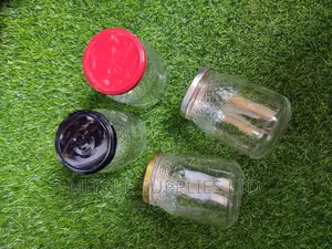 A Set of 40 Glass Jar 740ml With Honey Comb Detail and Lids