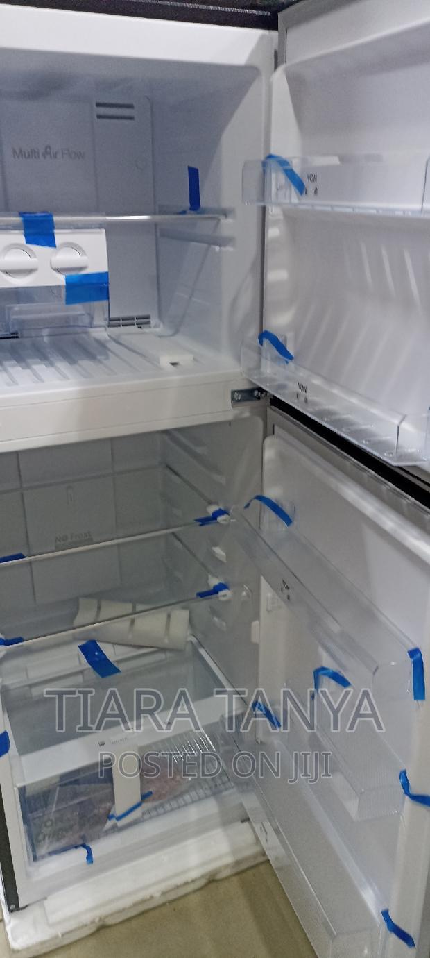 Von VART-26NMS Double Door Fridge, 202L - Silver - thumbnail 3