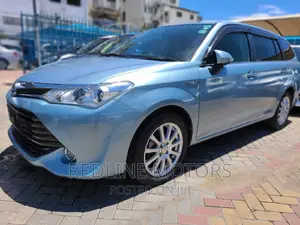 Toyota Corolla Fielder 2016 Blue